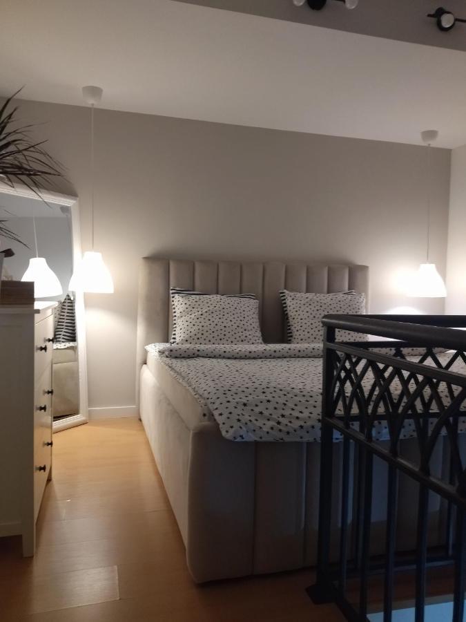 Apartment Element